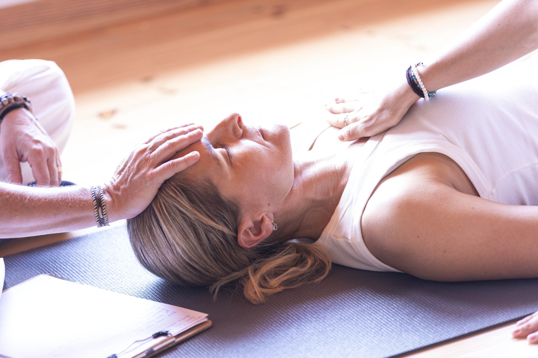 Terapia ayurvédica durante o retiro Rebalance
